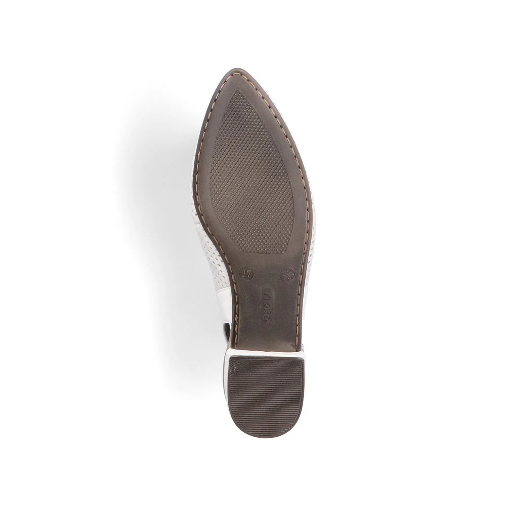47066 Kiara - Image 8