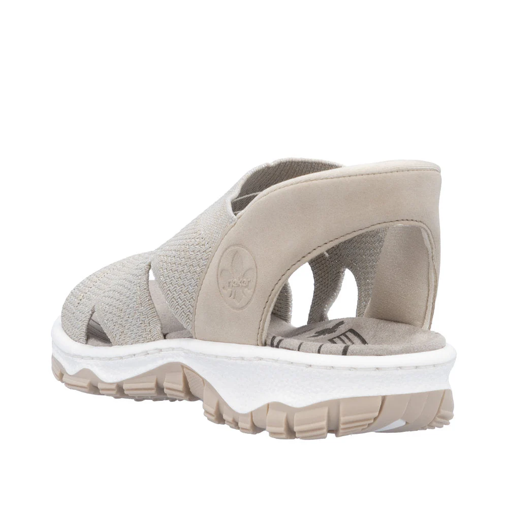 68895 Clara - Image 20